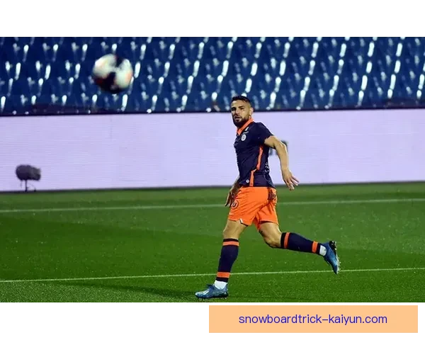 里尔防守表现强劲,连续三场零封对手展现出状态回暖 里尔防守表现强劲,连续三场零封对手展现出状态回暖