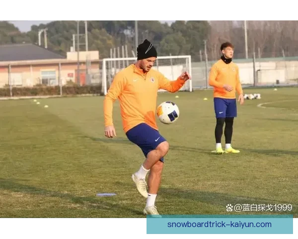 山东泰山亚冠表现持续稳定，球队在小组赛阶段展现竞争力与战术执行力。